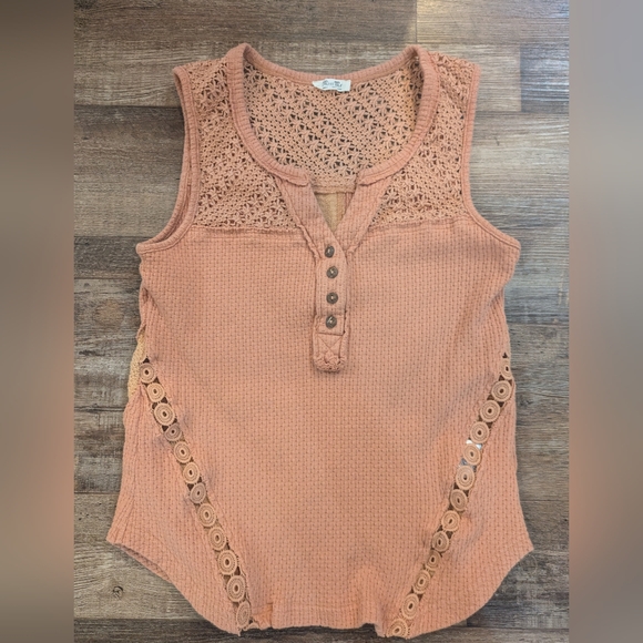 Miss Me Tops - Miss Me Crochet Henley Tank Top Coral Sleeveless Button Up Sz Sm